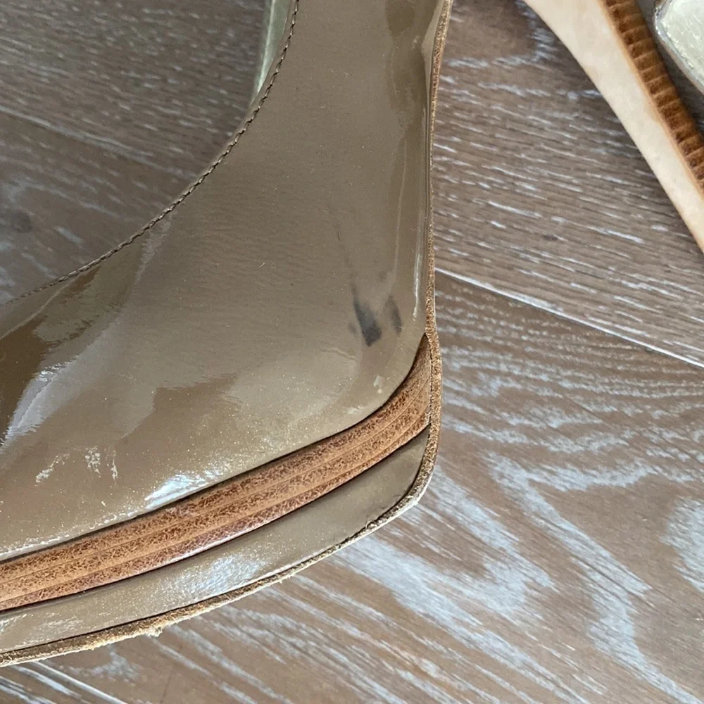 Pelle Moda Patent Leather Peep Toe Pump | 9.5